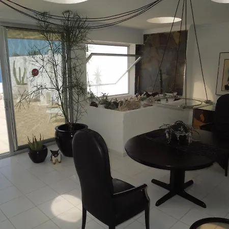 Casa Del Mar With Large Sun Terrace Facing The Sea, Luxury Apartment Los Realejos